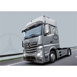 it3905-italeri-124-camion-mercedes-benz-actros-mp4-gigaspace