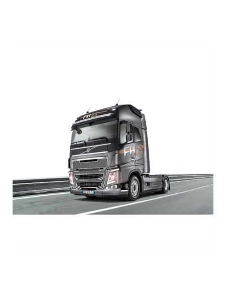 it3940-italeri-124-camion-volvo-fh4-globetrotter-xl